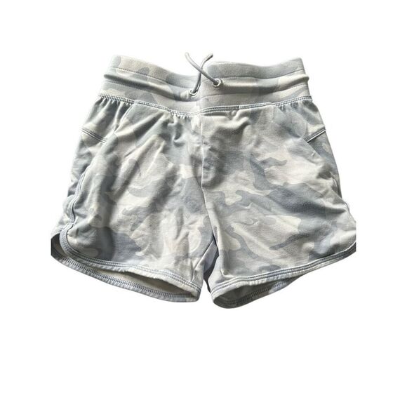 All in motion girls camo shorts Sz 6 grey pull on - Picture 1 of 4